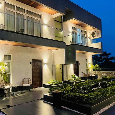 H&H Hotel Kinshasa Bagian luar foto